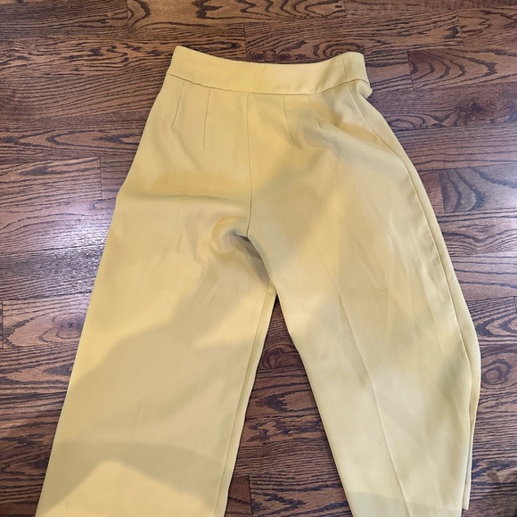 PETITE HIGH WAISTED CREPE CROPPED CULOTTES EXPRESS - Picture 3 of 5